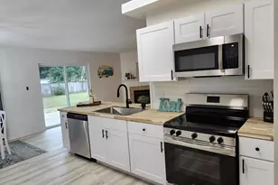 7271 Mossy Oaks Dr, Navarre, FL 32566 - Photo 11