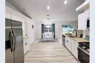 7271 Mossy Oaks Drive, Navarre, FL 32566 - Photo 13