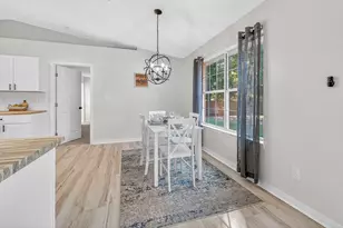 7271 Mossy Oaks Dr, Navarre, FL 32566 - Photo 19