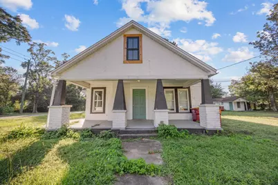 198 E 1st Avenue E, Crestview, FL 32536 - Photo 1