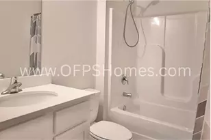 429 Scarborough St, Crestview, FL 32539 - Photo 9