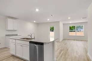 262 Eunola Ln, Freeport, FL 32439 - Photo 5