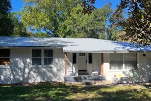 226 NE Bradley Dr NE, Fort Walton Beach, FL 32547 - Photo 1