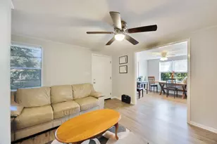 227 Third Ave, Crestview, FL 32536 - Photo 9