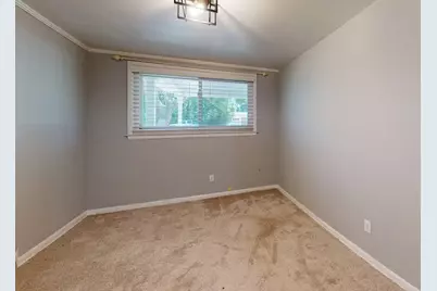 300 Plymouth Avenue, Fort Walton Beach, FL 32547 - Photo 77