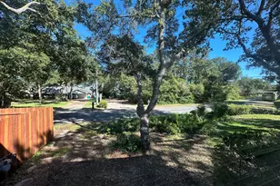 300 Plymouth Ave, Fort Walton Beach, FL 32547 - Photo 23