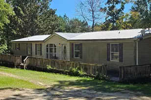 607 Hewett Rd, Defuniak Springs, FL 32435 - Photo 3