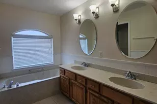 213 Hillside Dr, Niceville, FL 32578 - Photo 13