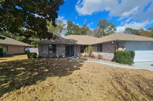 213 Hillside Dr, Niceville, FL 32578 - Photo 3