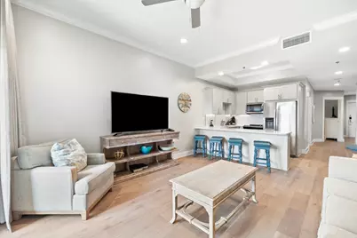 100 Matthew Boulevard #209, Destin, FL 32541 - Photo 5