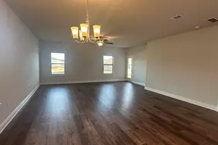 193 Ridgeway Cir, Crestview, FL 32536 - Photo 11