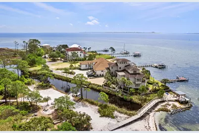 753 Boulevard Of The Champions, Shalimar, FL 32579 - Photo 115