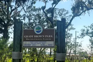 75 Hankins Rd, Freeport, FL 32439 - Photo 11