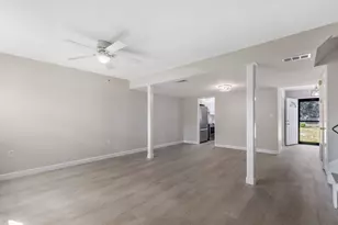 29 11th St, Shalimar, FL 32579 - Photo 9