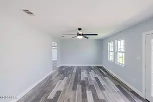 502 E Pine Forest Dr E, Lynn Haven, FL 32444 - Photo 13