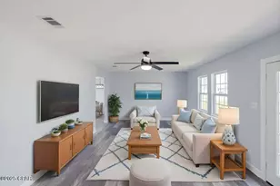 502 E Pine Forest Dr E, Lynn Haven, FL 32444 - Photo 3