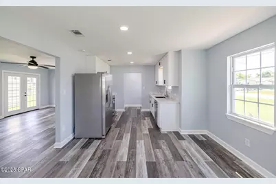 502 E Pine Forest Drive E, Lynn Haven, FL 32444 - Photo 5