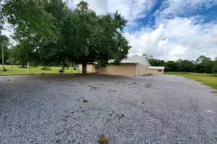 47 Dr Roberts Dr, Defuniak Springs, FL 32433 - Photo 5