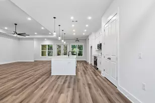 7179 Freedom Ct, Navarre, FL 32566 - Photo 13