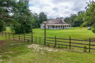 3754 Annie Rd, Marianna, FL 32446 - Photo 7