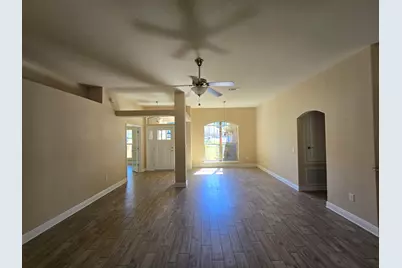 6846 Leisure St Street, Navarre, FL 32566 - Photo 3