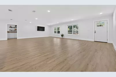 4734 Haybarn Road, Holt, FL 32564 - Photo 5