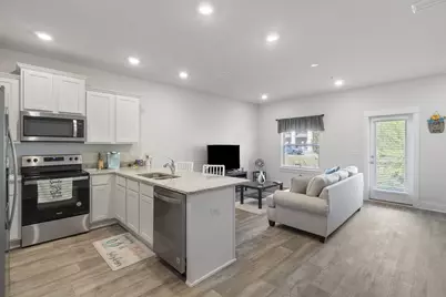 1518 Farragut Way, Pensacola, FL 32534 - Photo 5