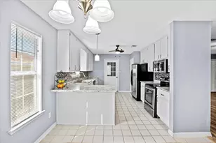 479 Cascabellas St, Mary Esther, FL 32569 - Photo 13