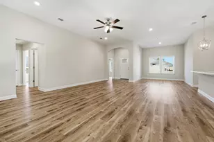 1340 Hornbeam Dr, Baker, FL 32531 - Photo 5