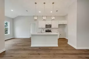 106 Huron Trail, Crestview, FL 32536 - Photo 11