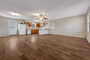 1600 Lahaina Ct, Gulf Breeze, FL 32563 - Photo 9