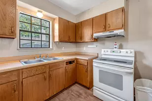 1600 Lahaina Ct, Gulf Breeze, FL 32563 - Photo 17