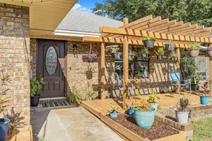 5526 Lakewood Cir, Panama City, FL 32404 - Photo 3