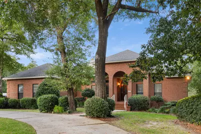 629 Carr Drive, Niceville, FL 32578 - Photo 1