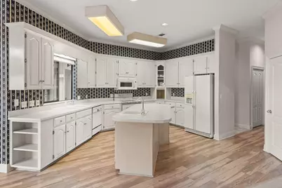 629 Carr Drive, Niceville, FL 32578 - Photo 9