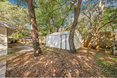 205 Pine Street, Fort Walton Beach, FL 32548 - Photo 15