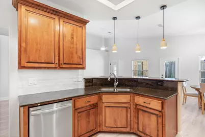 2071 Fountainview Drive, Navarre, FL 32566 - Photo 17