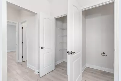 2071 Fountainview Drive, Navarre, FL 32566 - Photo 23