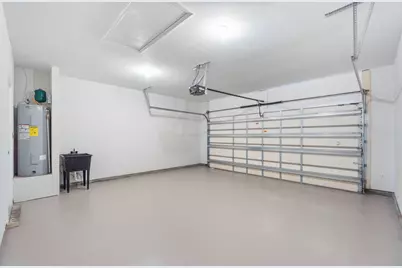 2071 Fountainview Drive, Navarre, FL 32566 - Photo 29