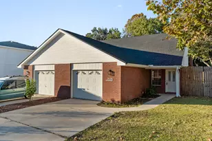 707 Woodlawn Ave, Fort Walton Beach, FL 32547 - Photo 1