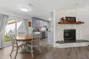 8240 Sevilla St, Navarre, FL 32566 - Photo 9