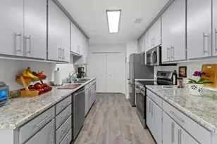 8240 Sevilla St, Navarre, FL 32566 - Photo 11