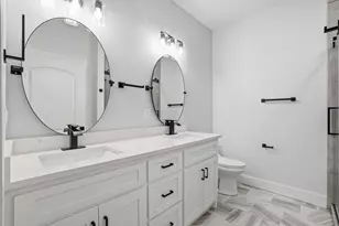 100 Hidden Lakes Trail, Defuniak Springs, FL 32433 - Photo 15