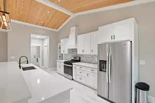 100 Hidden Lakes Trail, Defuniak Springs, FL 32433 - Photo 9