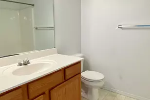 1819 Shay-Lin Ct, Niceville, FL 32578 - Photo 7