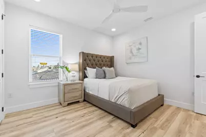 7028 Thomas Drive, Panama City Beach, FL 32408 - Photo 37