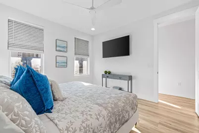 7028 Thomas Drive, Panama City Beach, FL 32408 - Photo 35