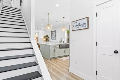 7028 Thomas Drive, Panama City Beach, FL 32408 - Photo 3