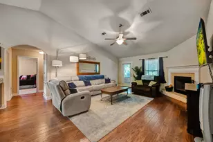 2428 Genevieve Way, Crestview, FL 32536 - Photo 5