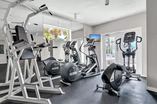 1324 SE Miracle Strip Parkway SE, Fort Walton Beach, FL 32548 - Photo 35